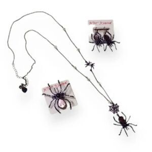 Betsey Johnson Purple Spider Set NEW,  bracelet, necklace, and ring